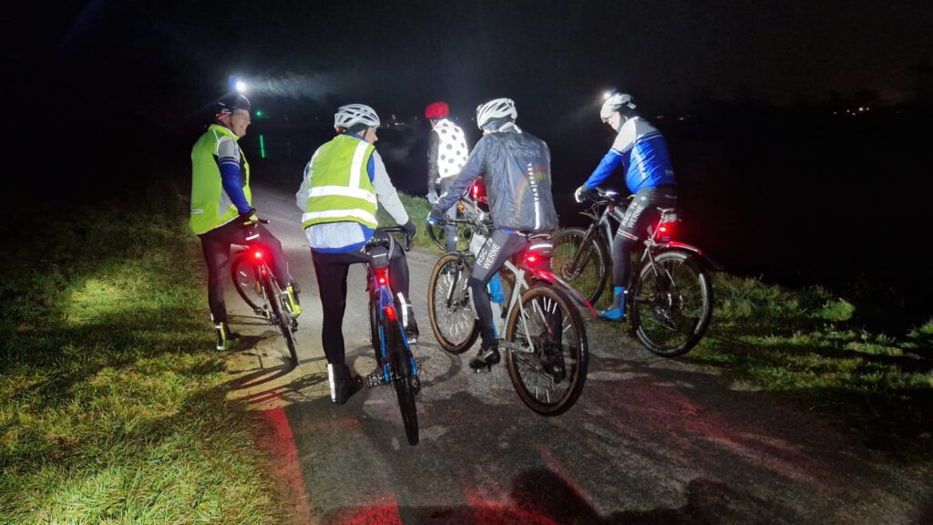 RSC Dunkeltraining mit Stollenreifen